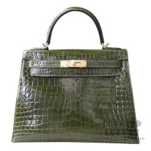 Hermes Kelly 28 Bag 6H Vert Veronese Shiny Niloticus GHW