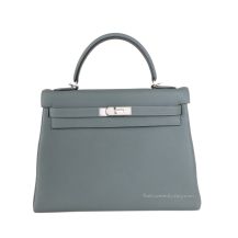 Hermes Kelly 32 in Light green Togo leather with Silver, front view