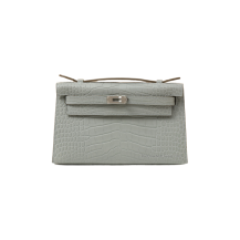 Hermes Kelly 22 Pochette Matte Alligator Gris Perle Silver Hardware Front View