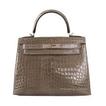 Hermes Kelly 28 in Gris Tourterelle Niloticus Crocodile with Palladium Hardware, front view